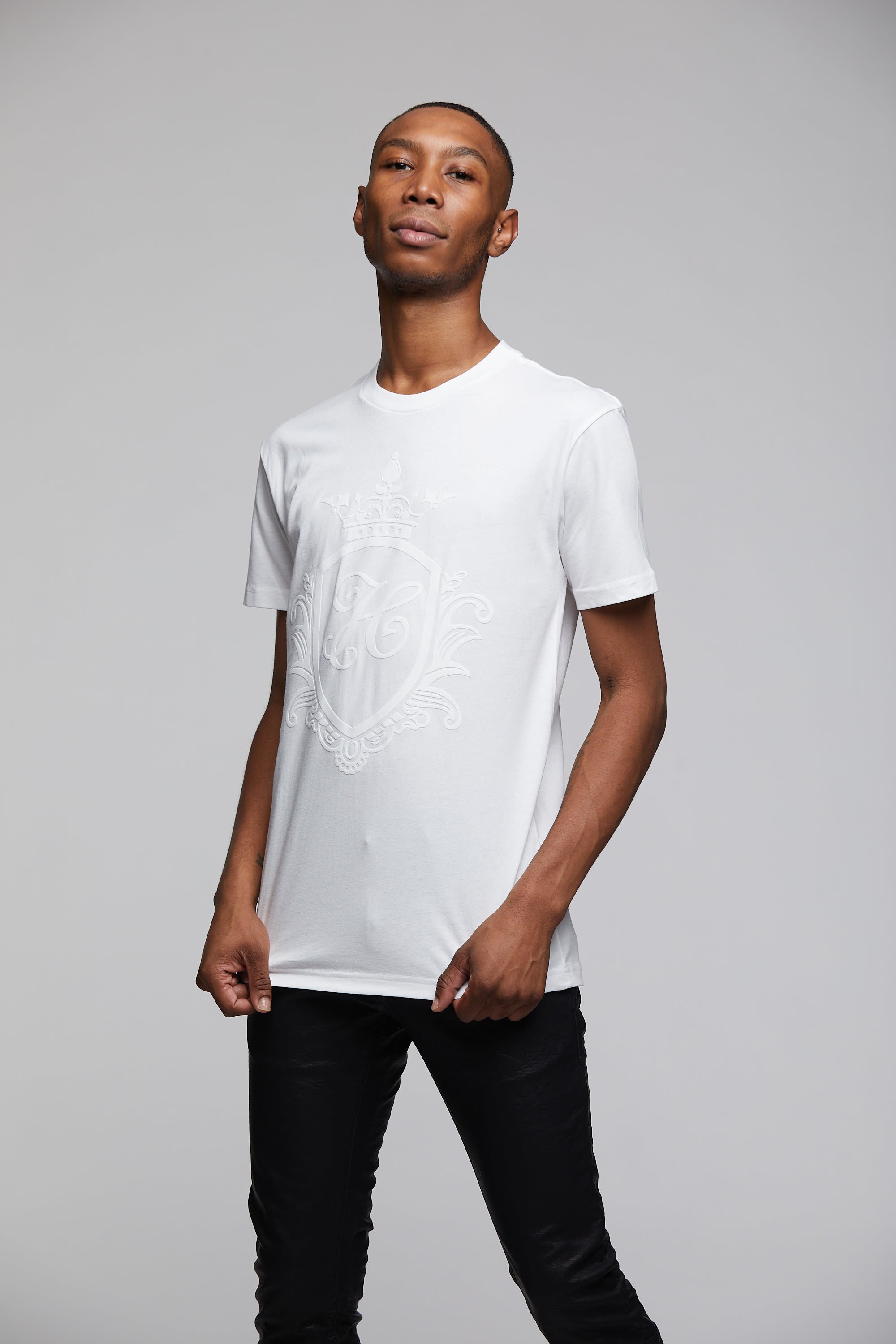 Hashawn Carey Apparel Blanc Sur Blanc